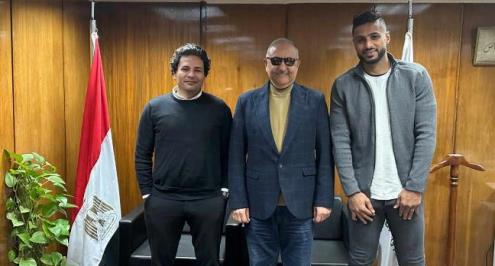 تمهيدًا لرحيل أبوجبل.. البنك الأهلي يعلن ضم محمود الزنفلي